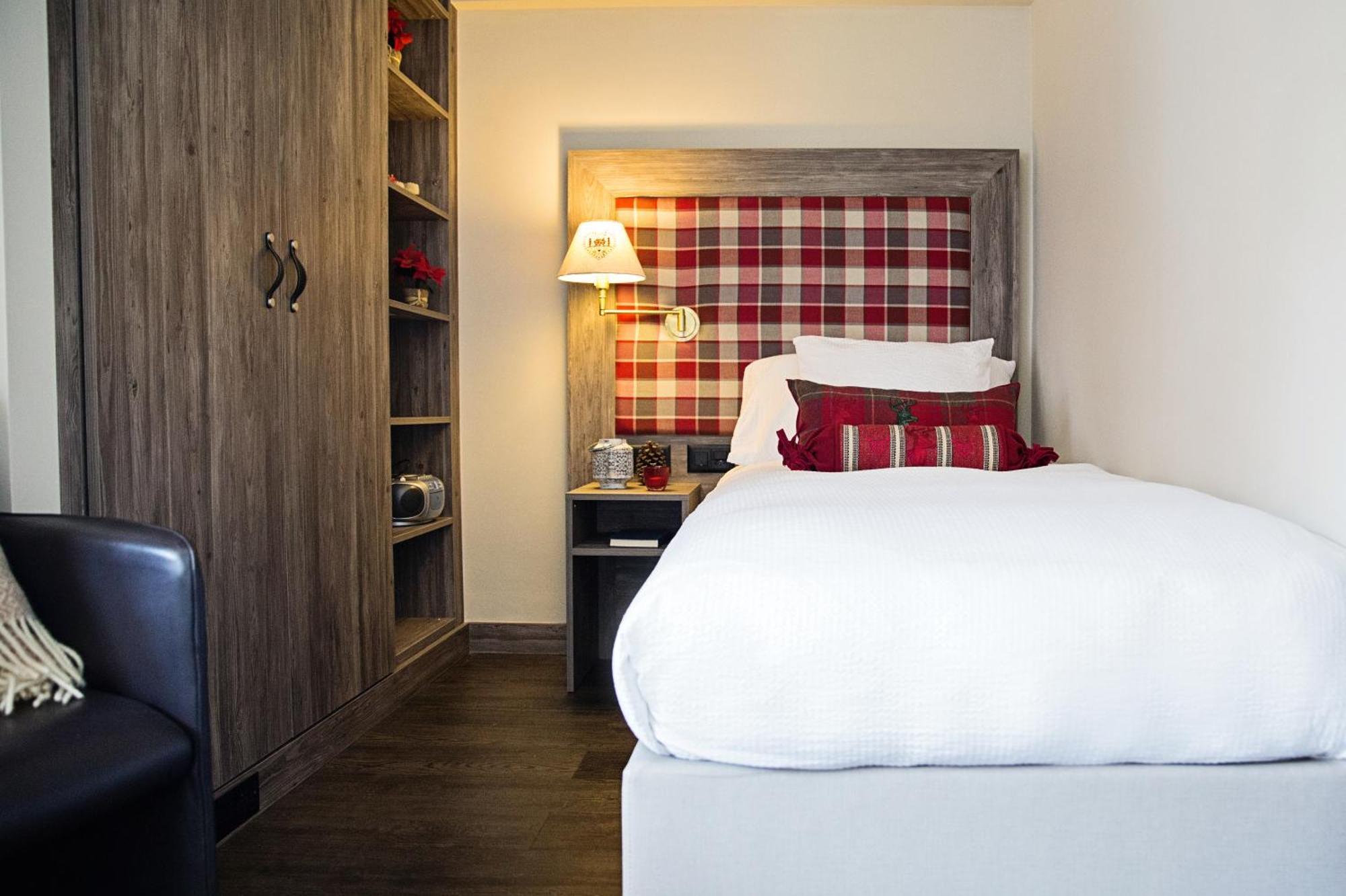 Hotel Bristol Verbier Quarto foto